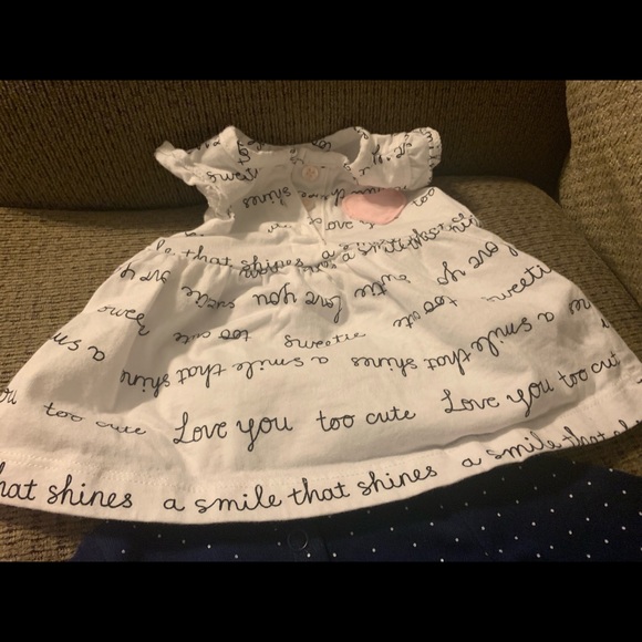 Newborn clothes - Picture 1 of 8